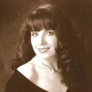 Meet your Posher, Leeann